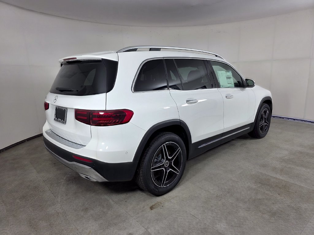 New 2026 Mercedes-Benz GLB 250 image 4
