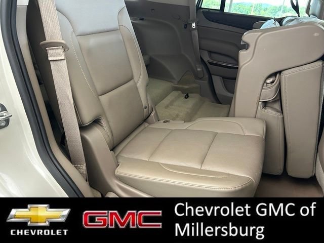 Used 2015 GMC Yukon SLT AWD/4WD image 32