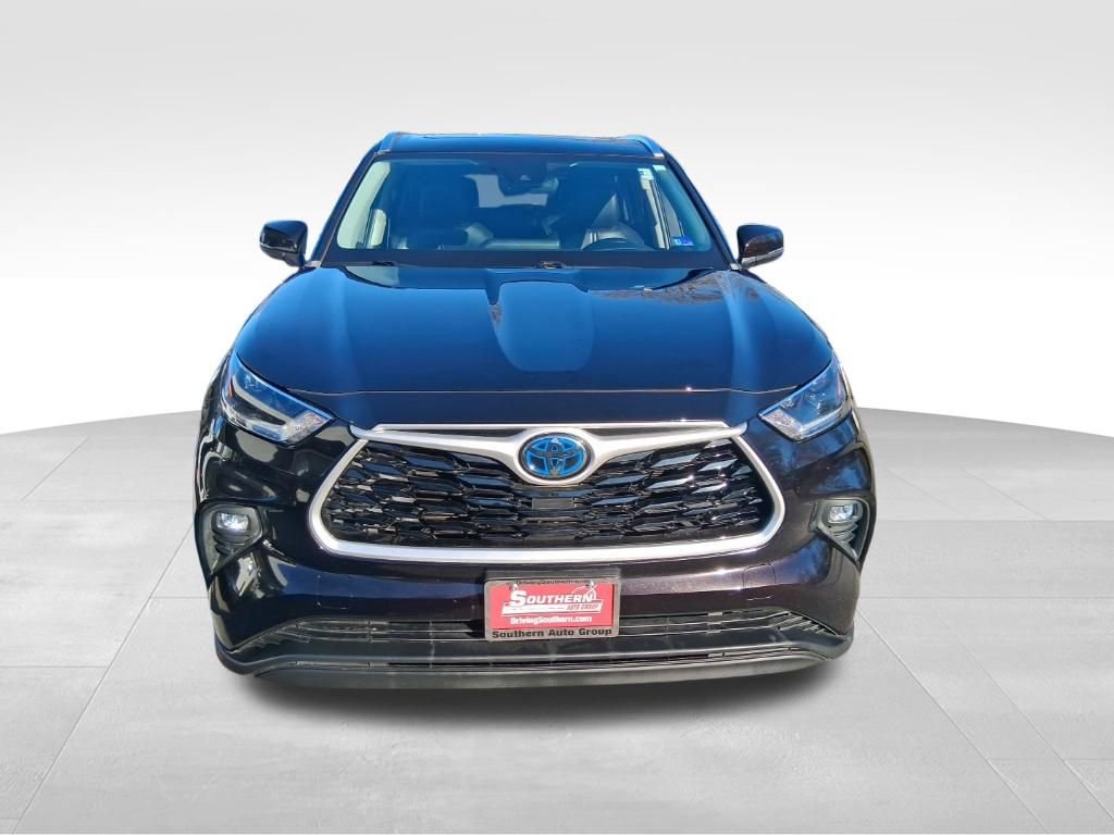 Used 2021 Toyota Highlander XLE image 8