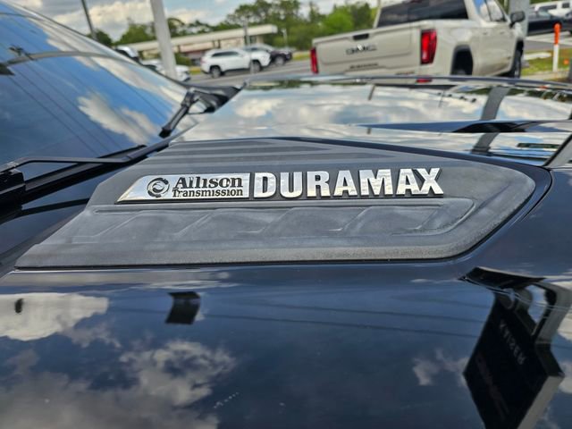 Used 2020 Chevrolet Silverado 3500 LTZ w/ LTZ Plus Package AWD/4WD image 16