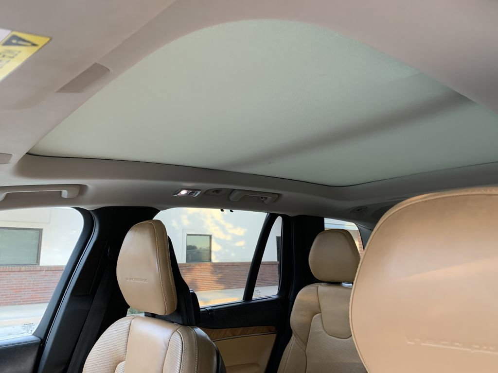 Used 2016 Volvo XC90 T6 Inscription w/ Vision Package image 14