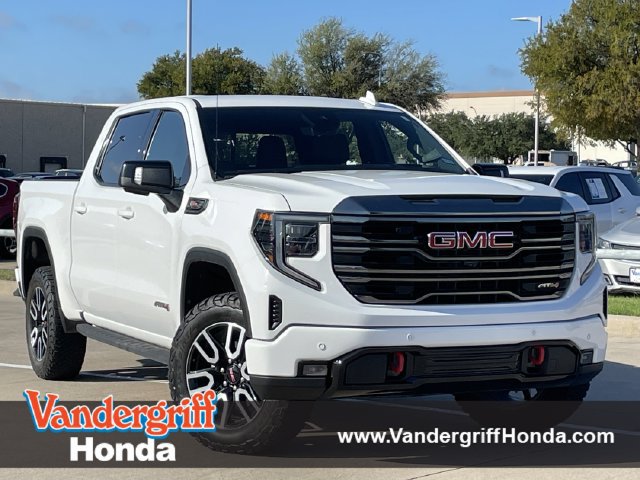 Used 2024 GMC Sierra 1500 AT4 w/ Technology Package
