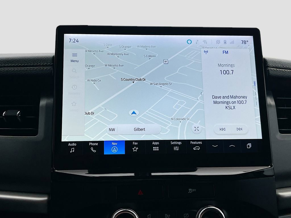 Used 2023 Ford Expedition XLT image 13