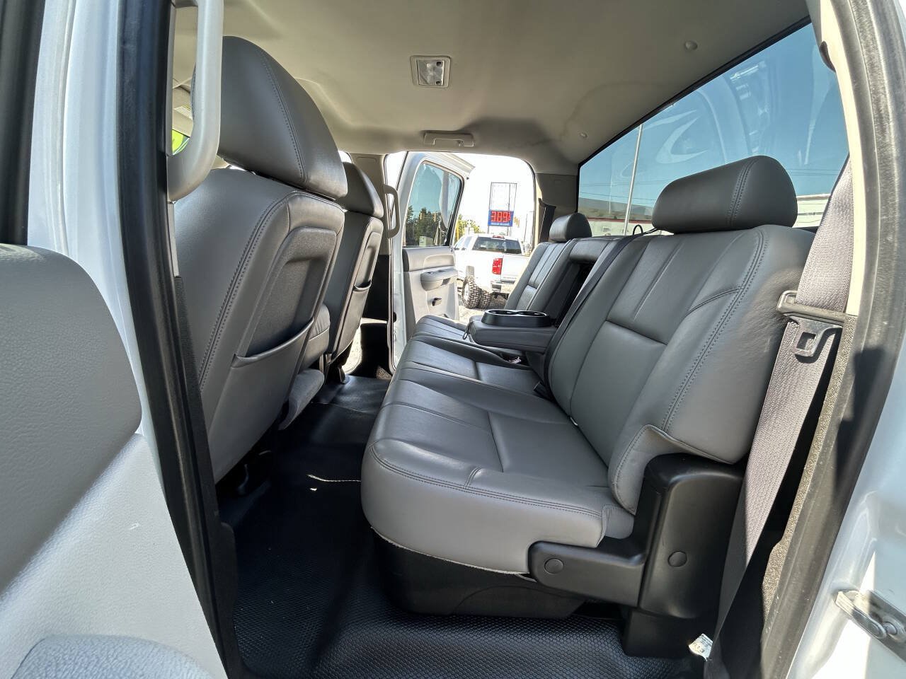 Used 2014 Chevrolet Silverado 2500 W/T w/ LPO, Protection Package AWD/4WD image 19