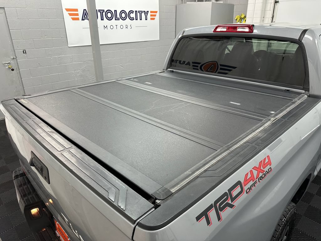Used 2019 Toyota Tundra Limited w/ Limited Premium Package AWD/4WD image 11