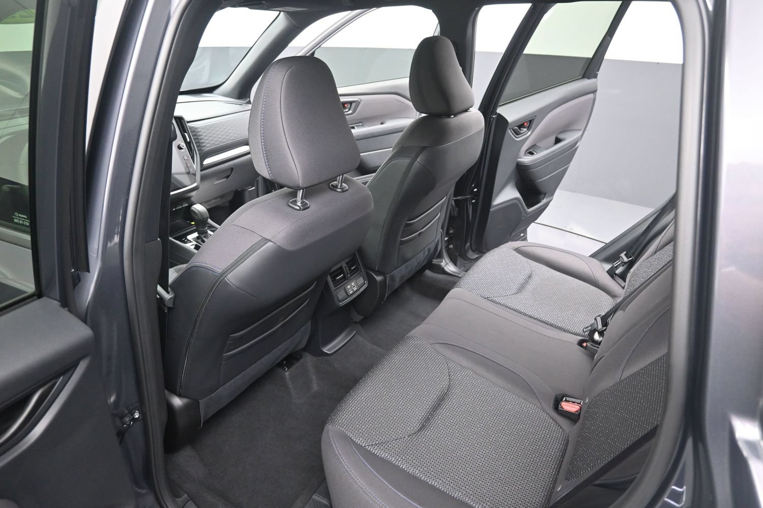Certified 2025 Subaru Forester Premium AWD/4WD image 16