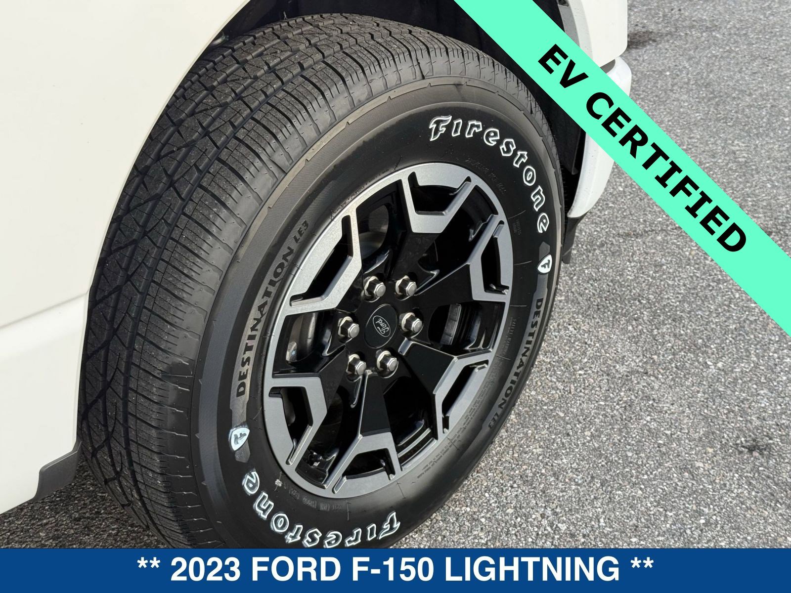 Certified 2023 Ford F150 Lightning XLT image 10