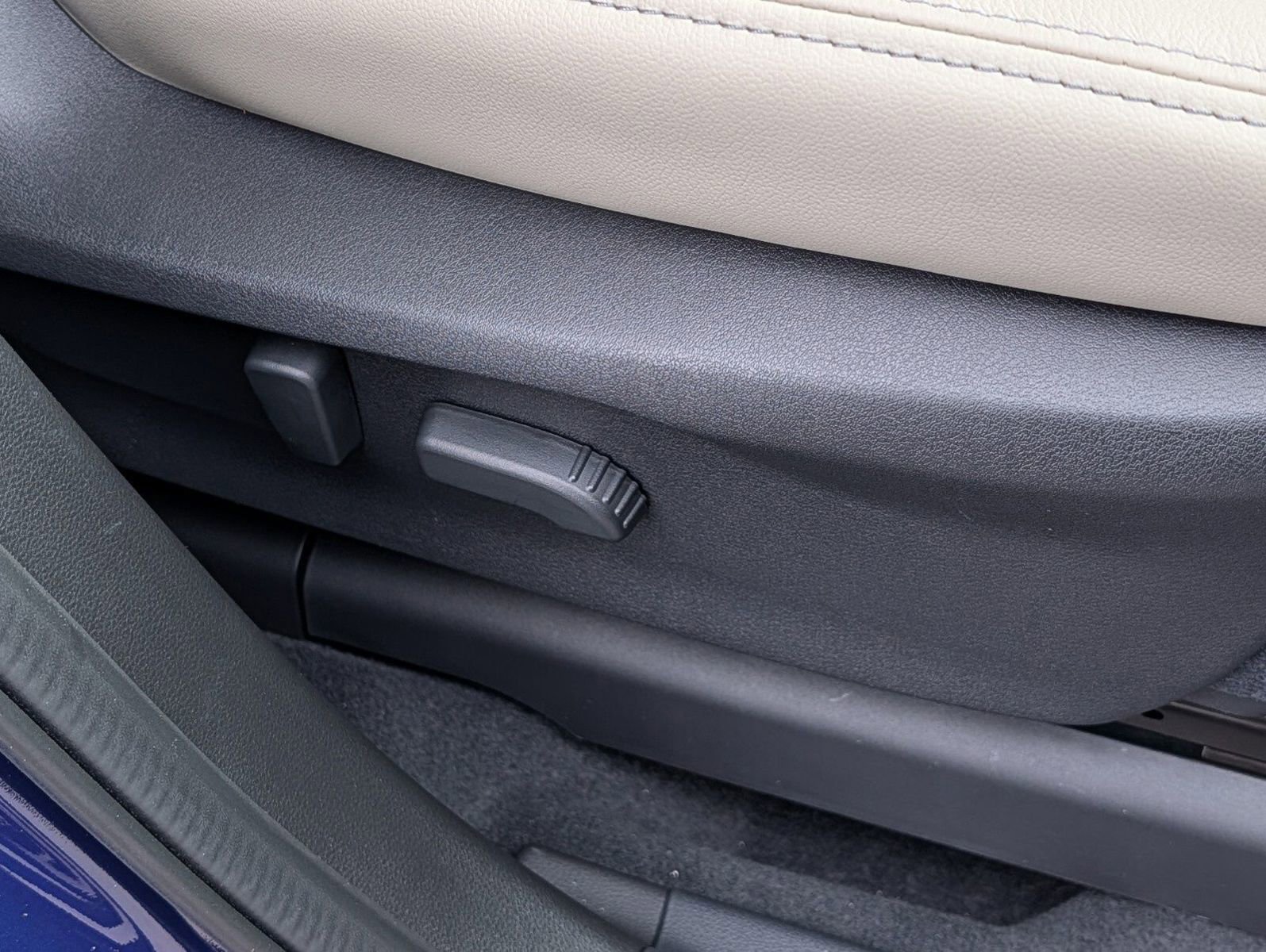 New 2026 Subaru Ascent Limited image 31