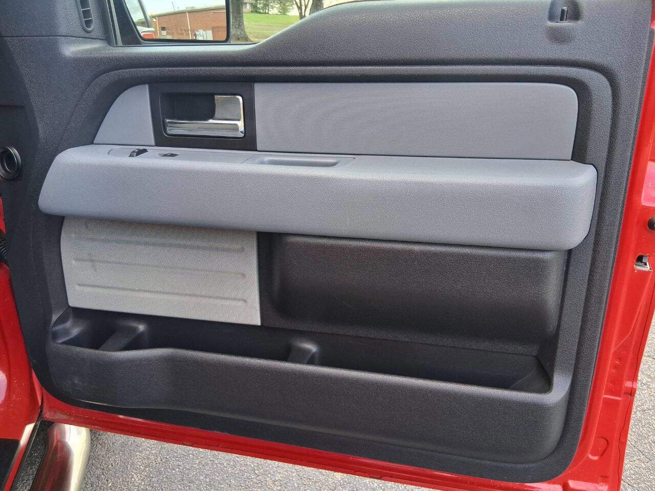 Used 2012 Ford F150 XLT image 19
