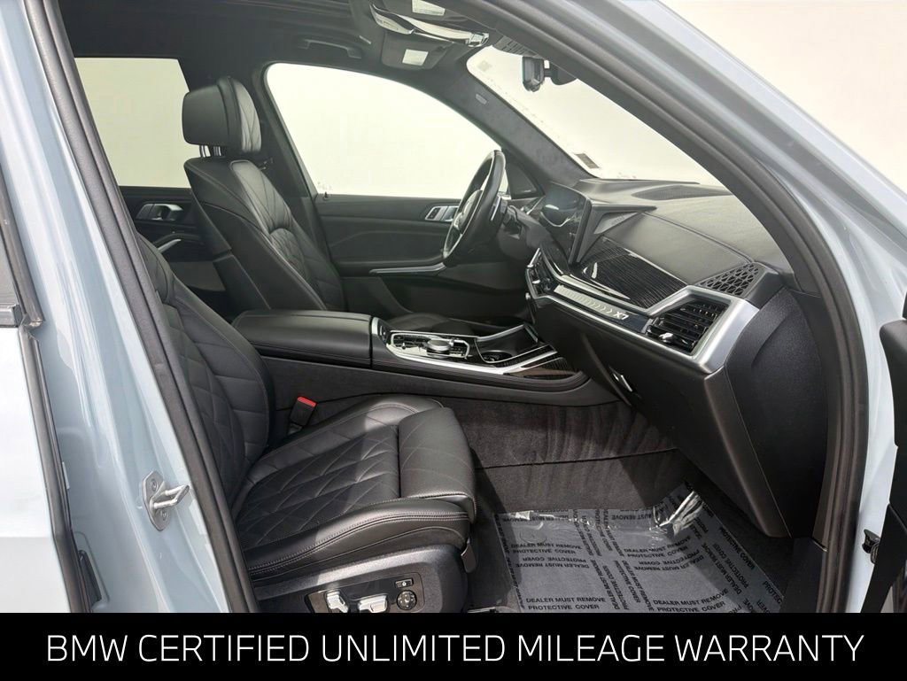 Certified 2024 BMW X7 xDrive40i w/ M Sport Package AWD/4WD image 31