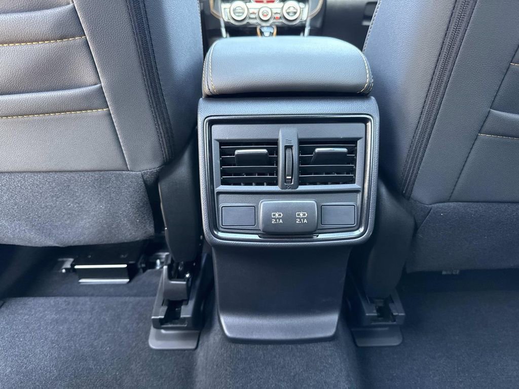 Certified 2025 Subaru Forester Wilderness w/ Wilderness Package image 18