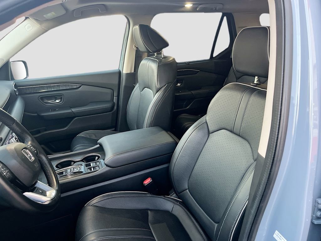 Used 2023 Honda Pilot Elite image 22