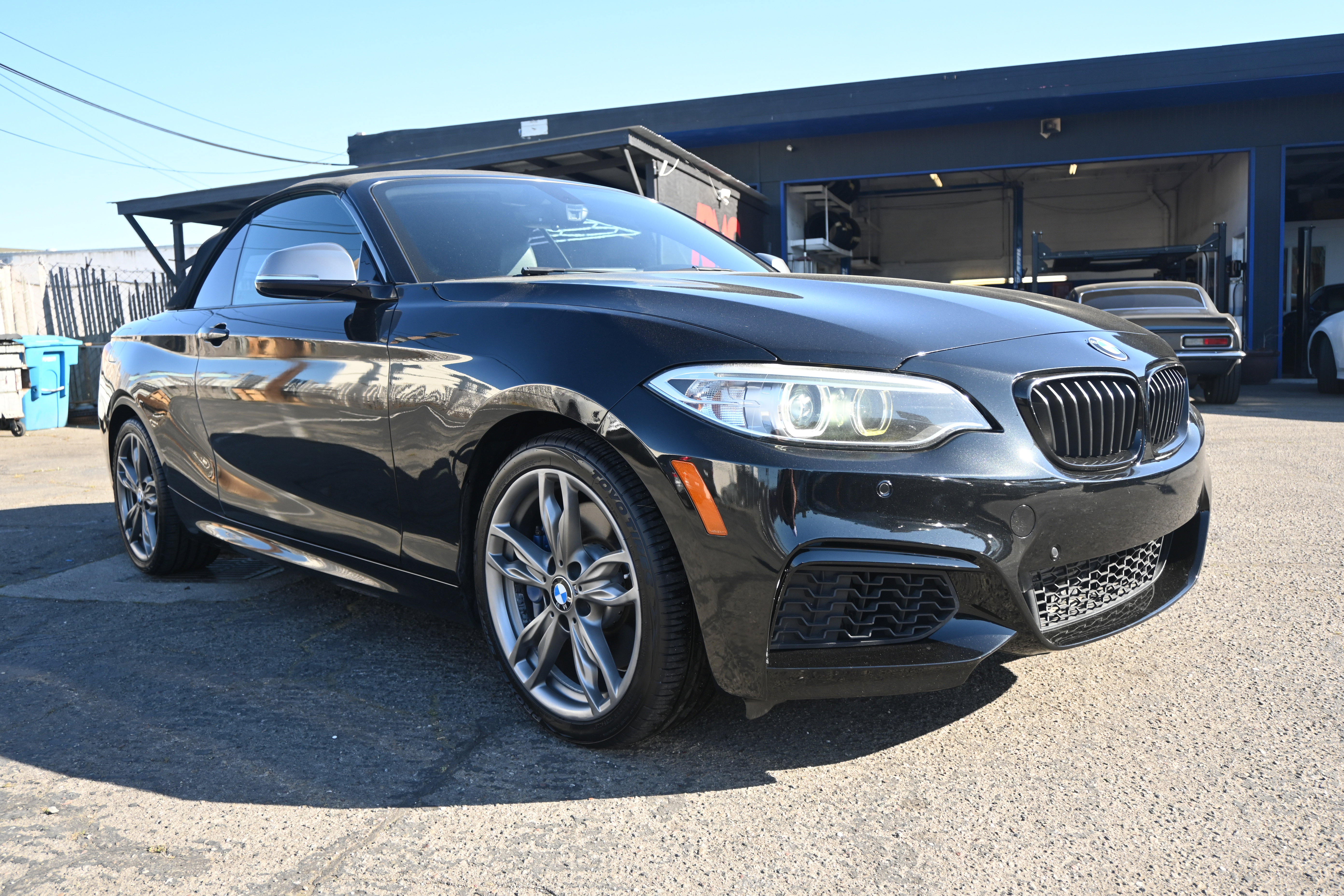 Used 2015 BMW M235i 2dr Conv M235i RWD image 12
