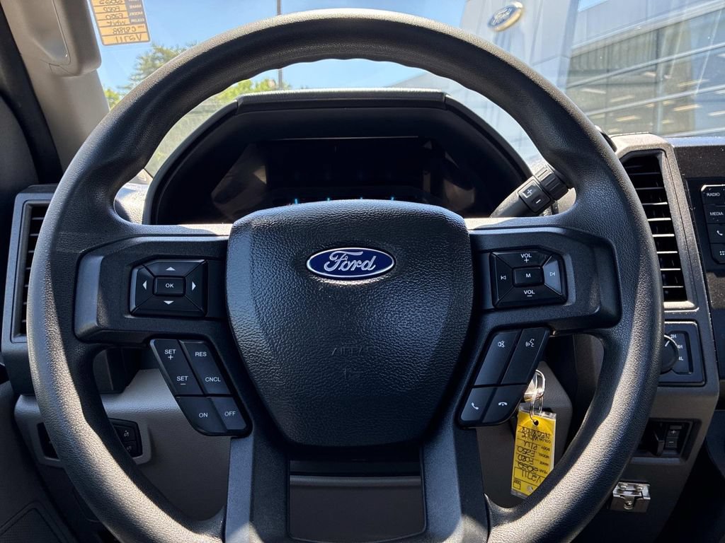 Used 2022 Ford F250 XL w/ Power Equipment Group AWD/4WD image 20