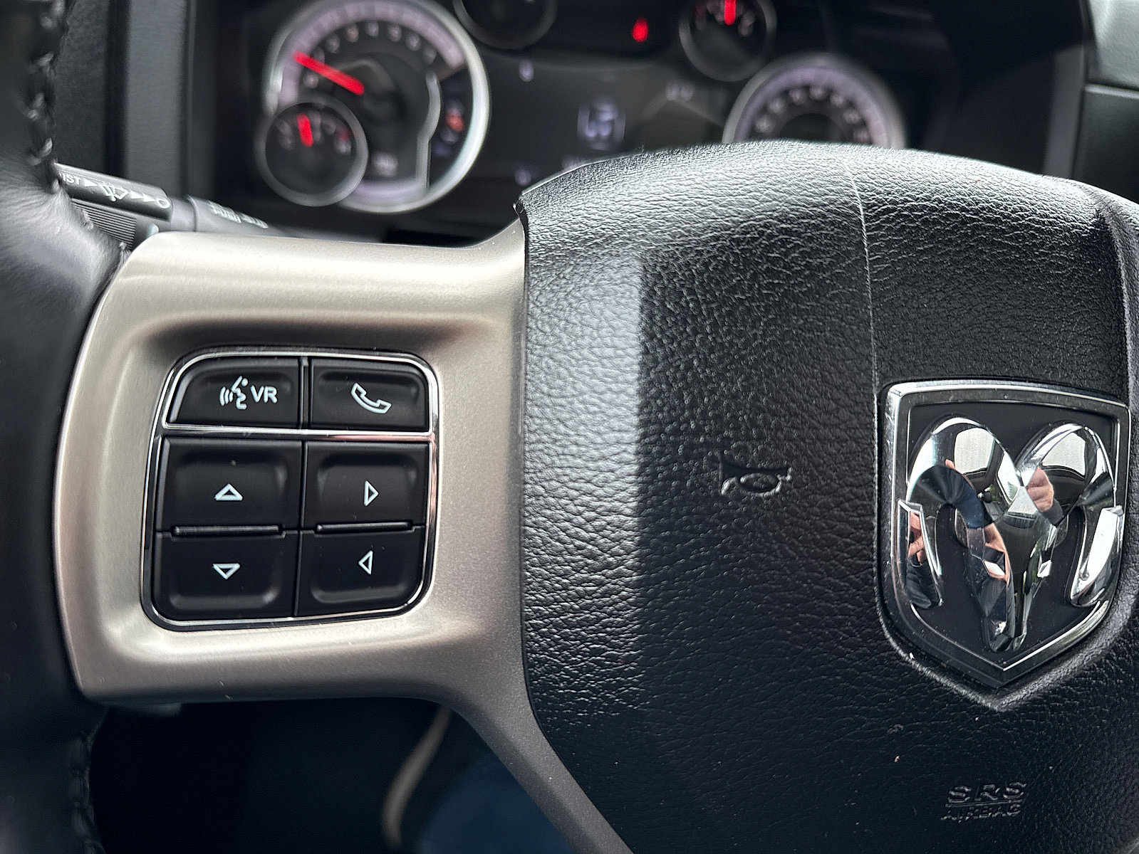 Used 2018 RAM 2500 Laramie w/ Sport Appearance Group image 45