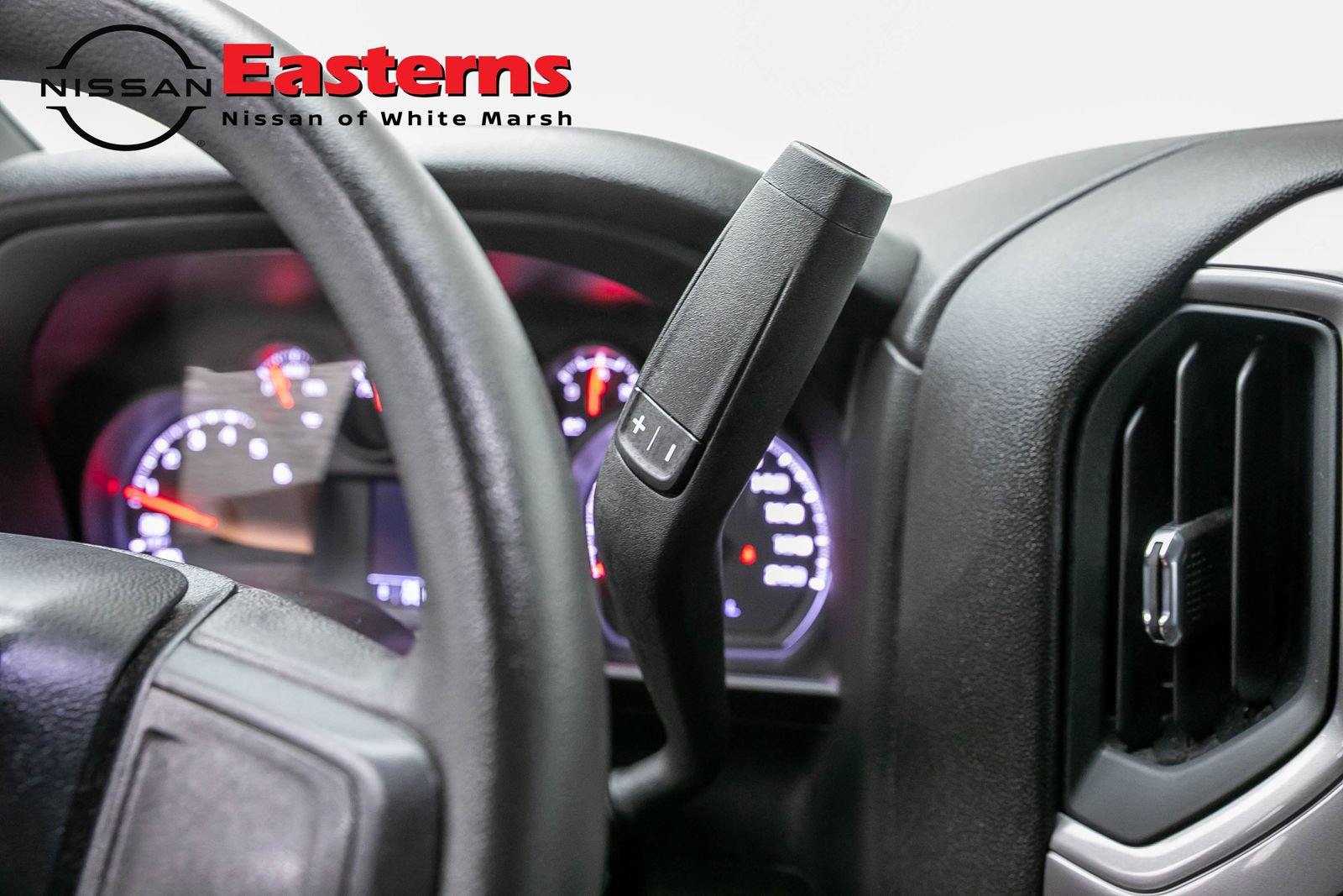Used 2024 Chevrolet Silverado 1500 Custom AWD/4WD image 13