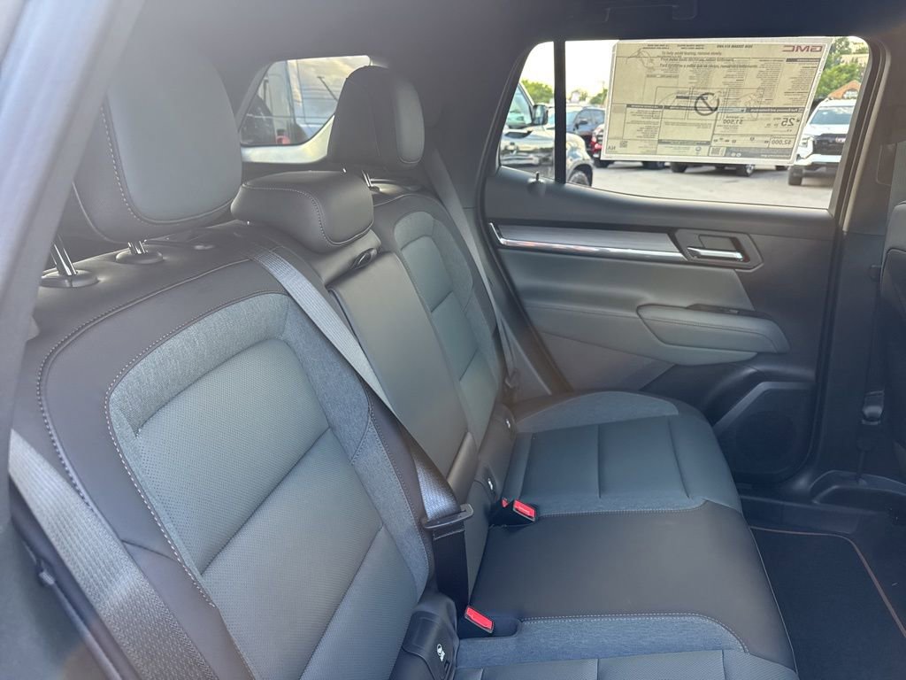 New 2026 GMC Terrain AT4 image 32