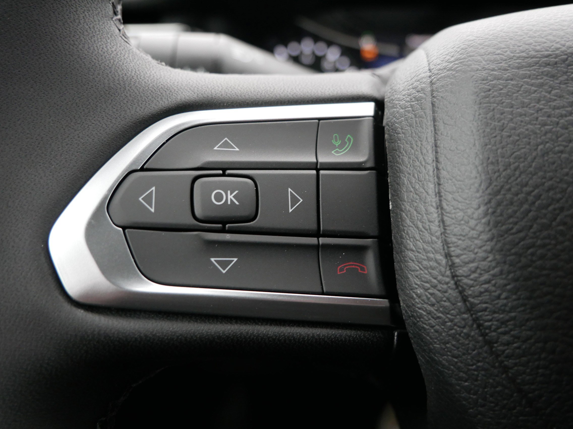 New 2026 Jeep Compass Limited image 16