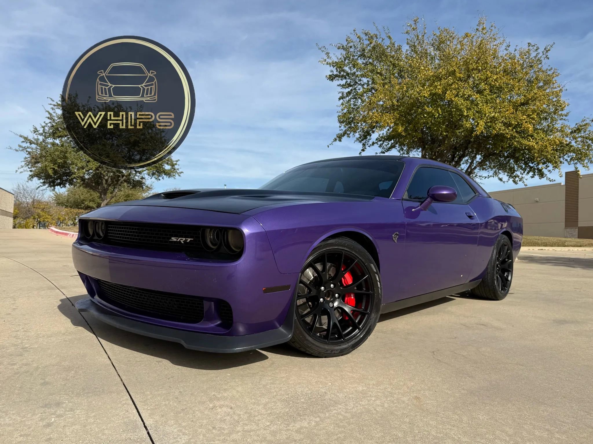 Used 2016 Dodge Challenger SRT Hellcat image 1