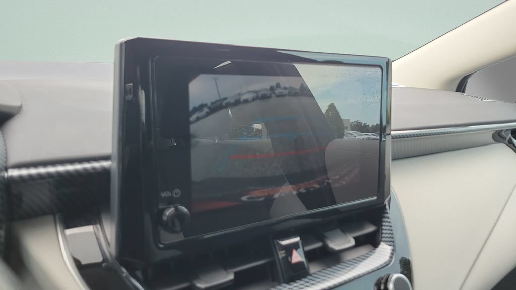 Certified 2024 Toyota Corolla LE FWD image 18