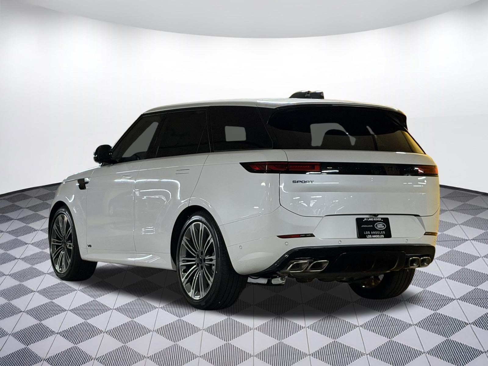 New 2026 Land Rover Range Rover Sport Dynamic SE AWD/4WD image 3