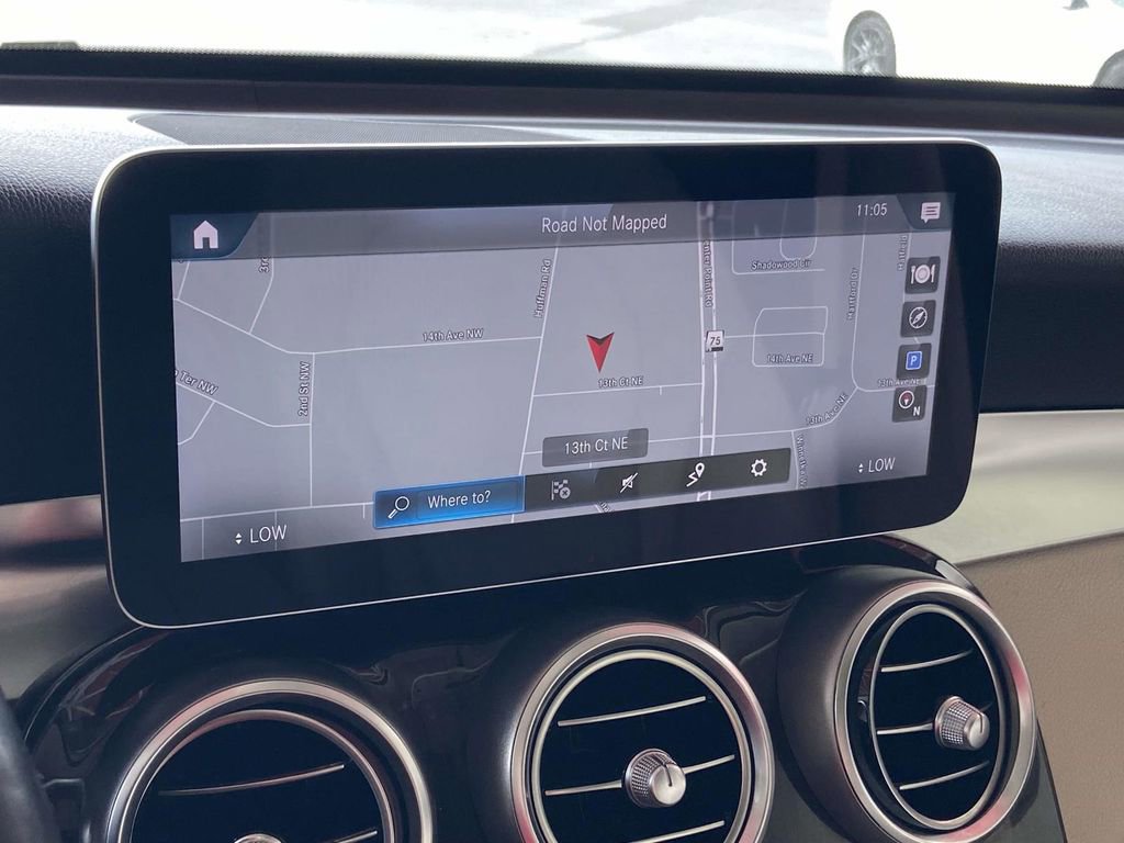 Used 2020 Mercedes-Benz GLC 300 4MATIC w/ Multimedia Package image 26