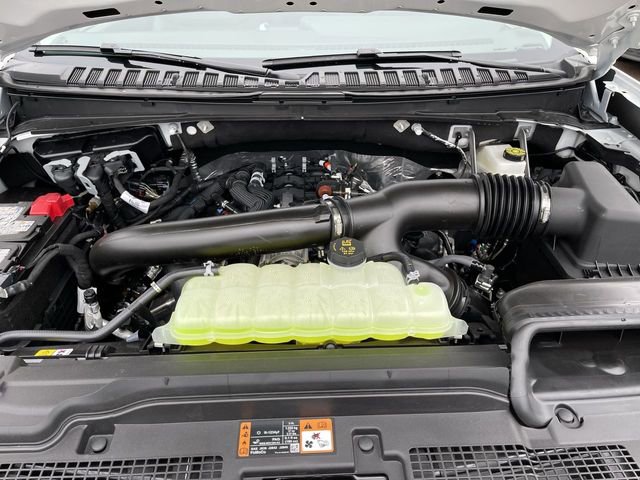 New 2026 Ford Expedition Active AWD/4WD image 12