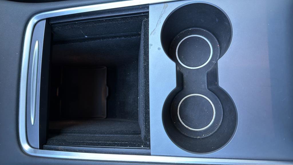 Used 2024 Tesla Model Y Performance image 23