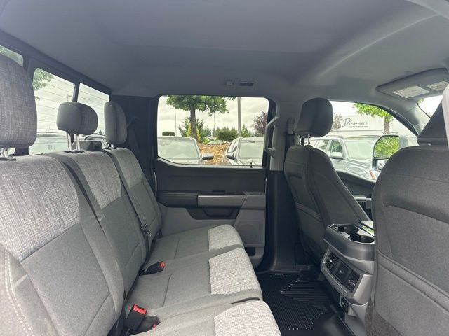 Used 2023 Ford F250 XLT w/ FX4 Off-Road Package AWD/4WD image 11