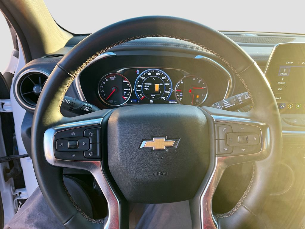 Used 2024 Chevrolet Blazer Premier w/ Driver Confidence II Package FWD image 11