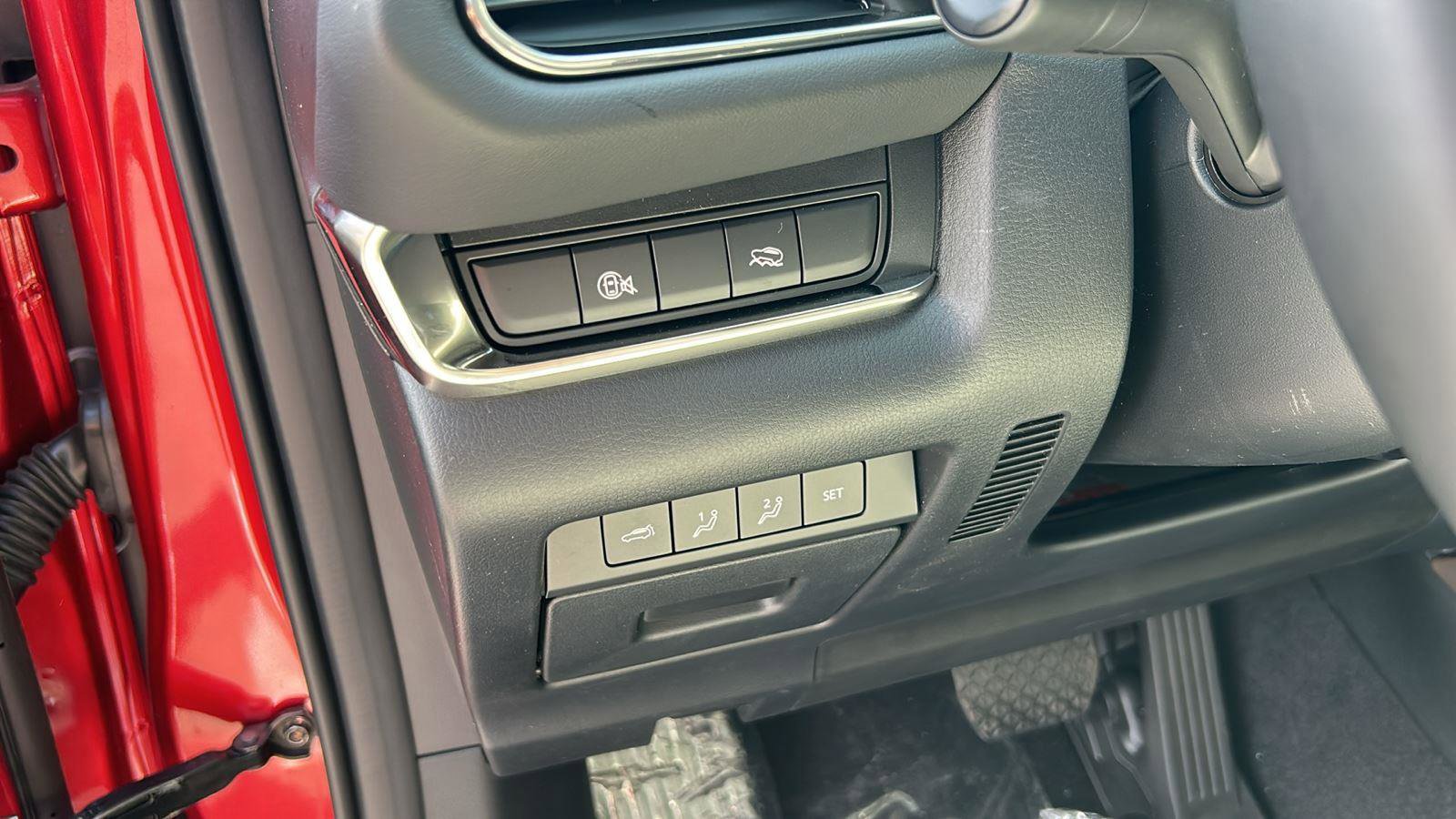 New 2025 MAZDA CX-30 AWD 2.5 S w/ Premium Package image 8