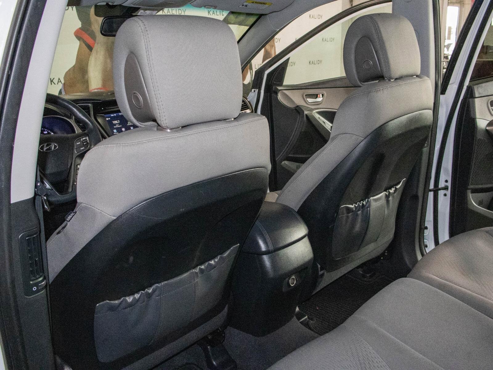 Used 2018 Hyundai Santa Fe Sport w/ 2.4L Value Package 02 image 9