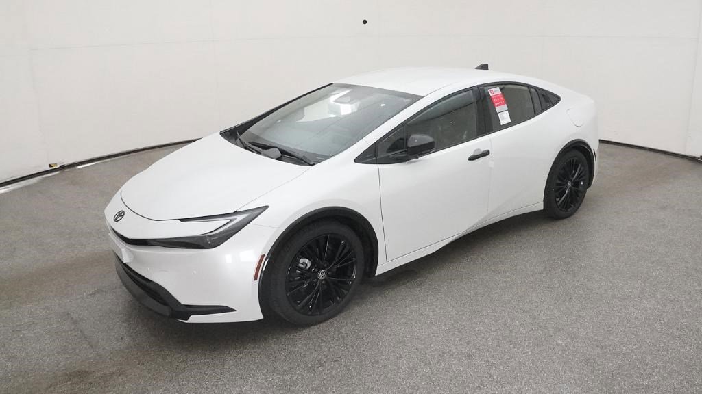 New 2026 Toyota Prius Plug-In Hybrid FWD image 1