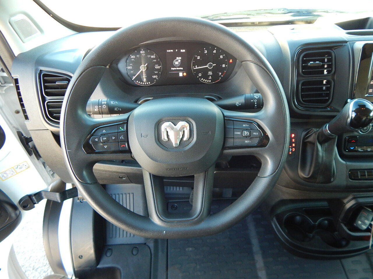 Used 2023 RAM ProMaster 2500 image 22