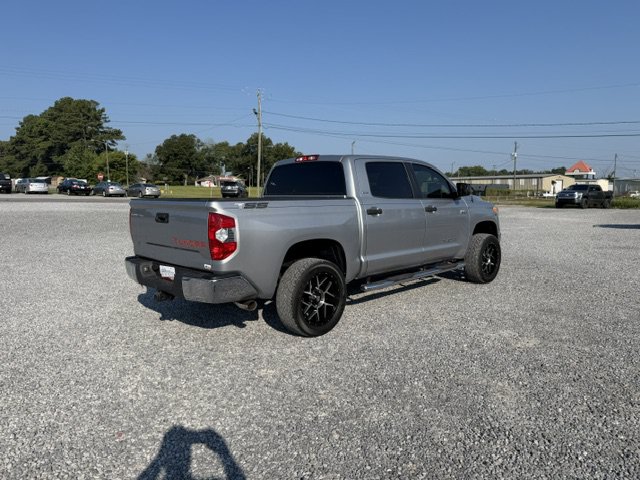 Used 2017 Toyota Tundra SR5 w/ SR5 Upgrade Package RWD image 3