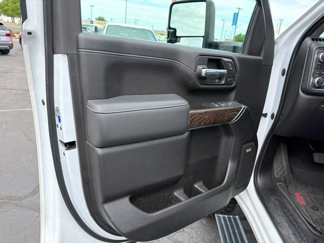 Used 2021 GMC Sierra 3500 Denali w/ Denali Ultimate Package AWD/4WD image 22