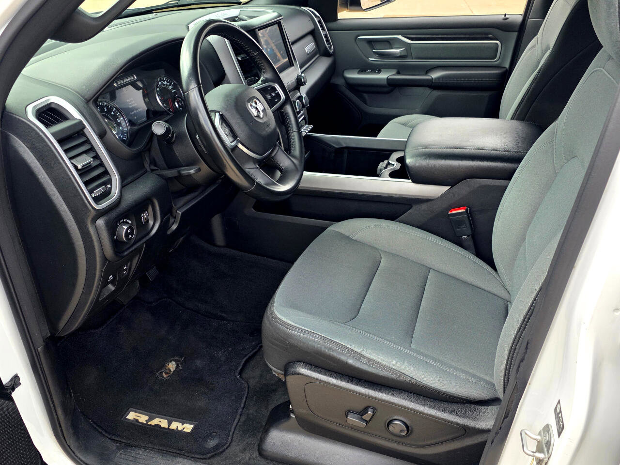 Used 2022 RAM 1500 Big Horn image 6