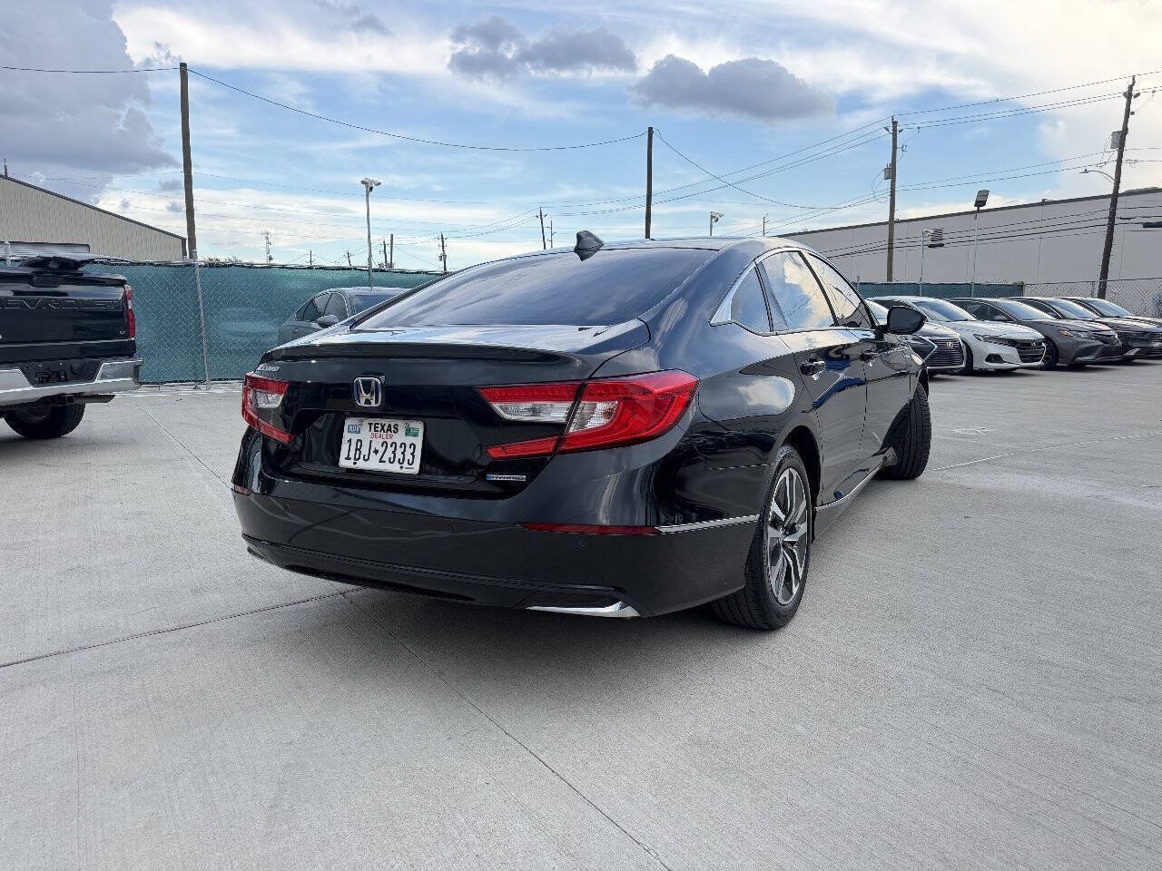 Used 2021 Honda Accord EX-L image 6