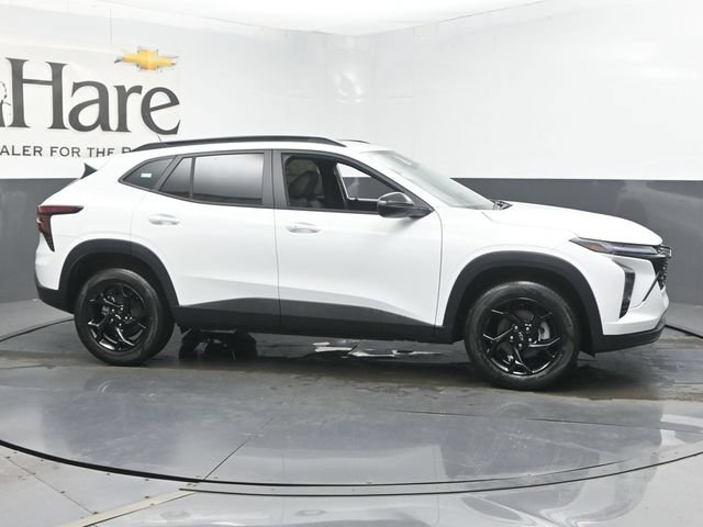New 2026 Chevrolet Trax LT w/ Sunroof Package