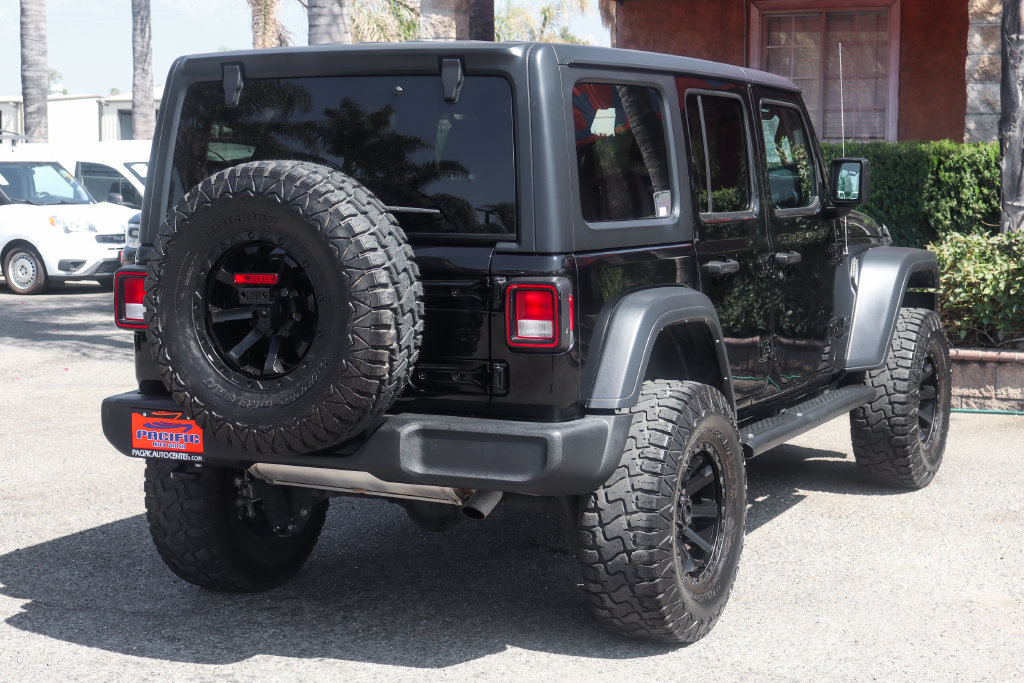 Used 2023 Jeep Wrangler Unlimited Sport AWD/4WD image 8