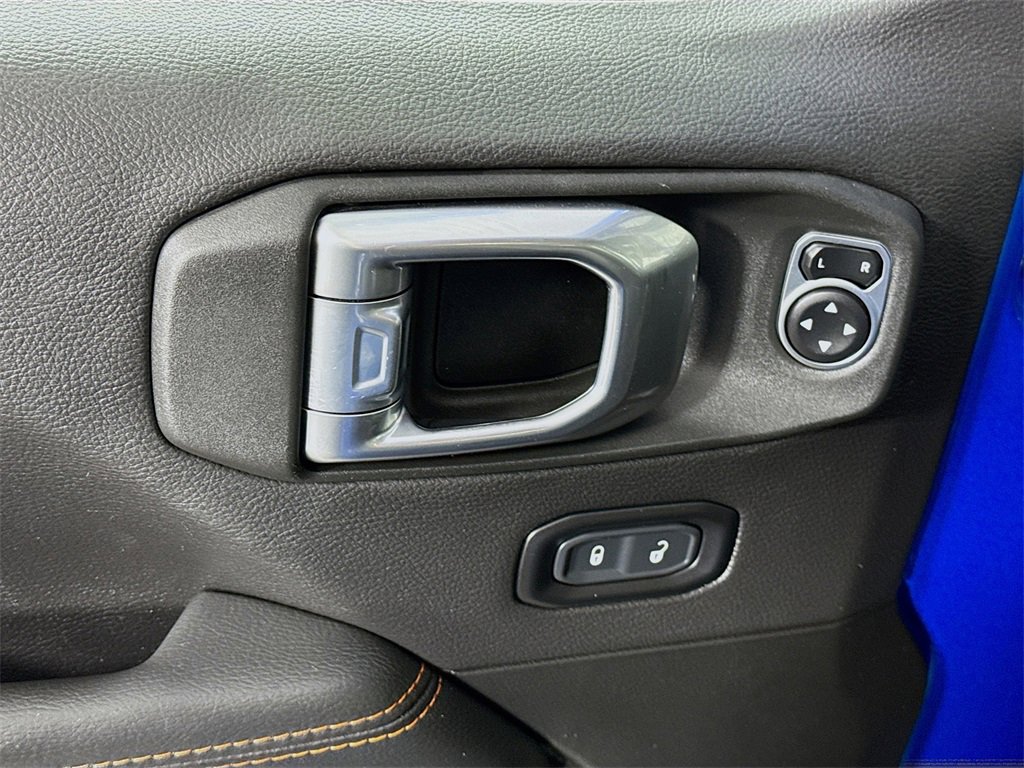 Used 2022 Jeep Gladiator Mojave w/ LED Lighting Group image 24