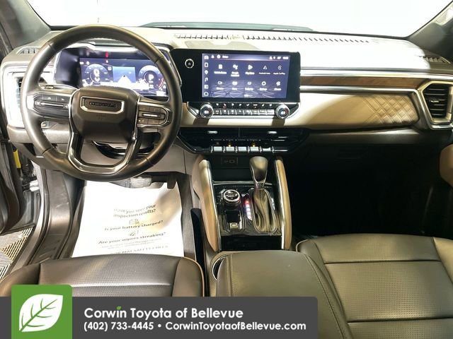 Used 2024 GMC Canyon Denali image 11