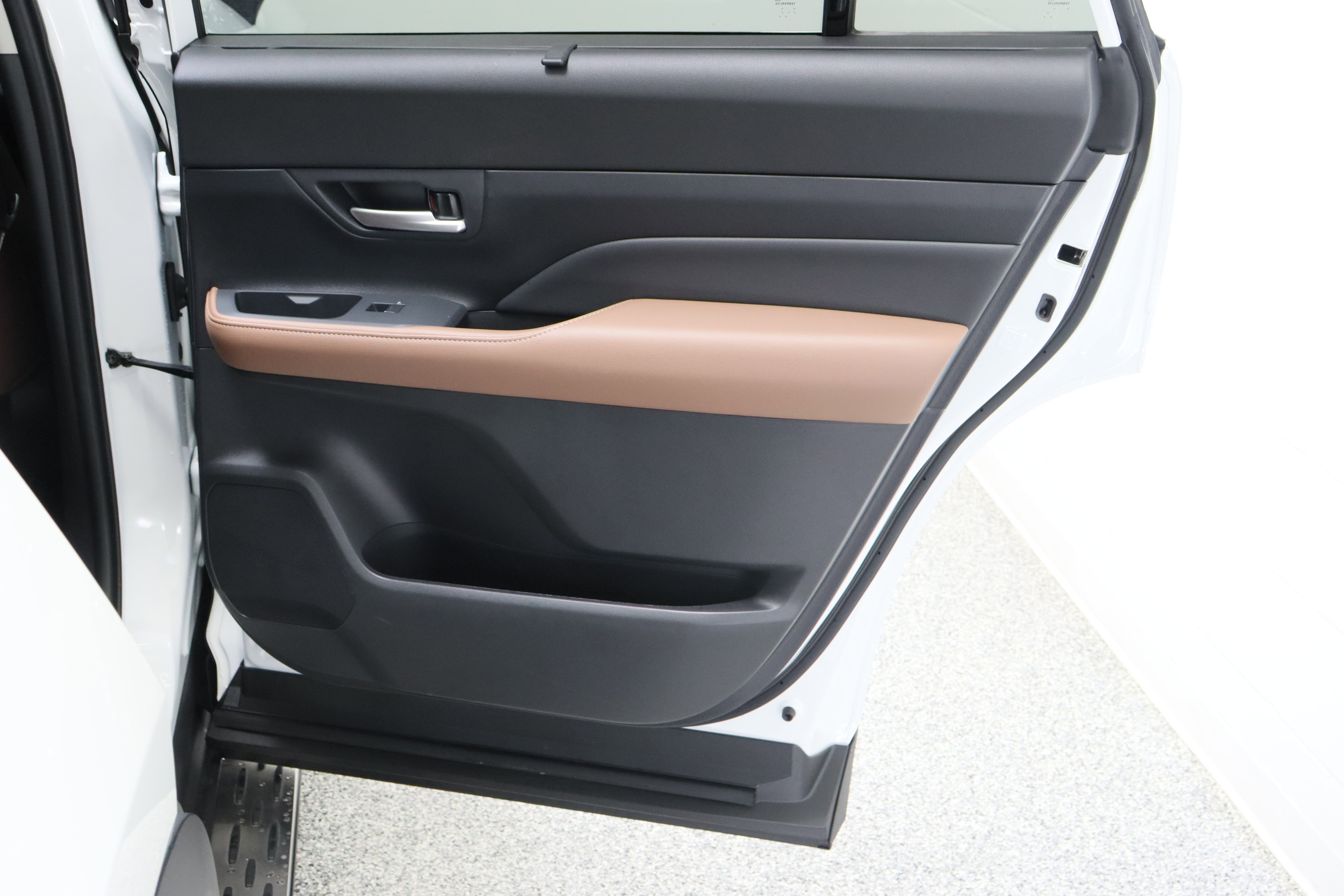 Certified 2026 Toyota Grand Highlander Platinum image 40