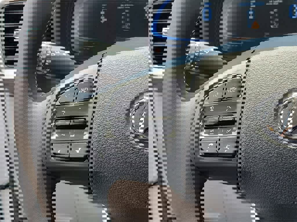 New 2025 Hyundai Venue SEL image 25