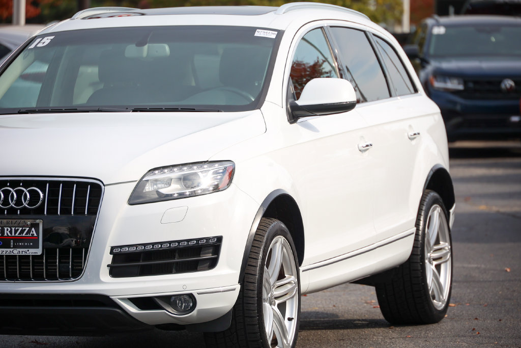 Used 2015 Audi Q7 3.0T Premium Plus w/ Premium Plus Package AWD/4WD image 18