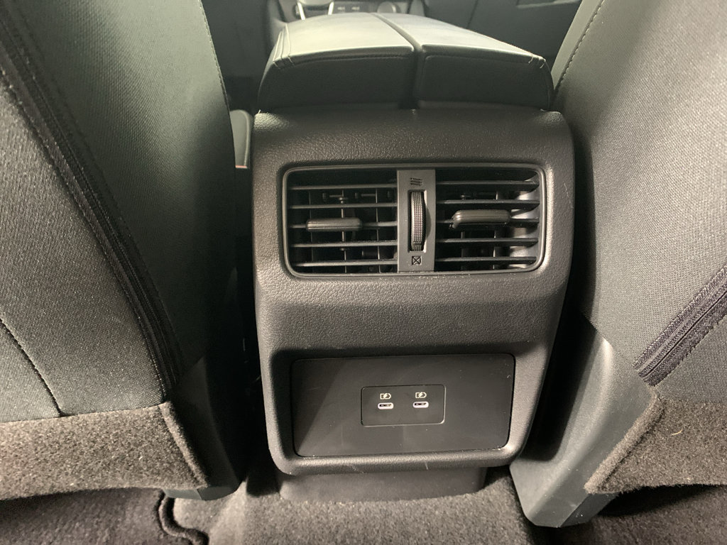Used 2026 Nissan Rogue SV FWD image 32