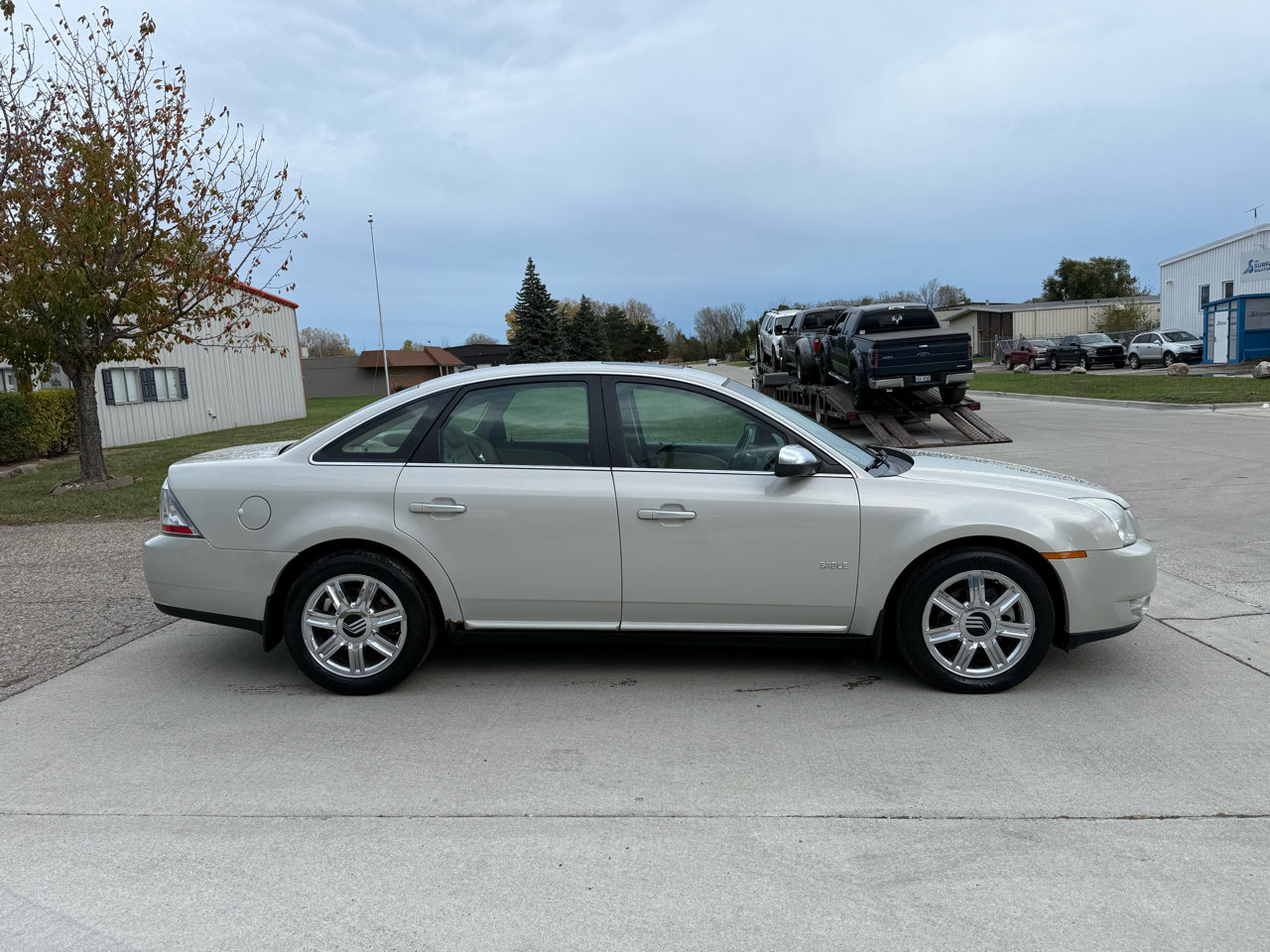 Used 2008 Mercury Sable Premier image 4