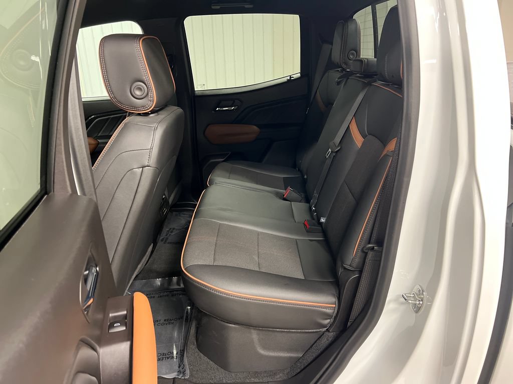 Certified 2026 GMC Canyon AT4 AWD/4WD image 14
