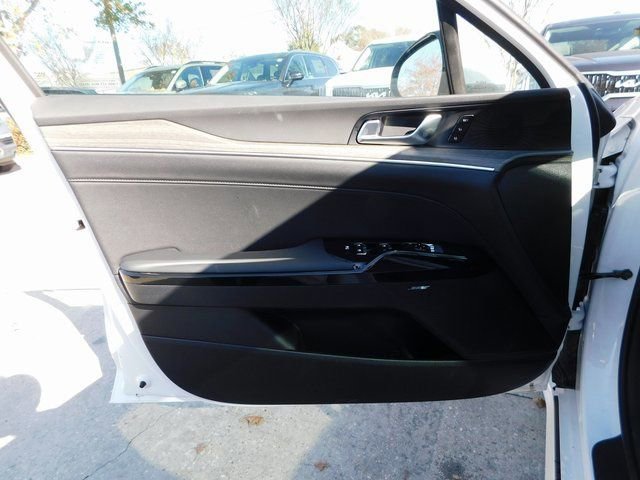 Used 2025 Kia K5 EX image 11