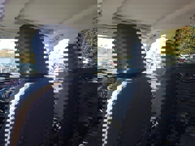 New 2025 Buick Envision Preferred image 8